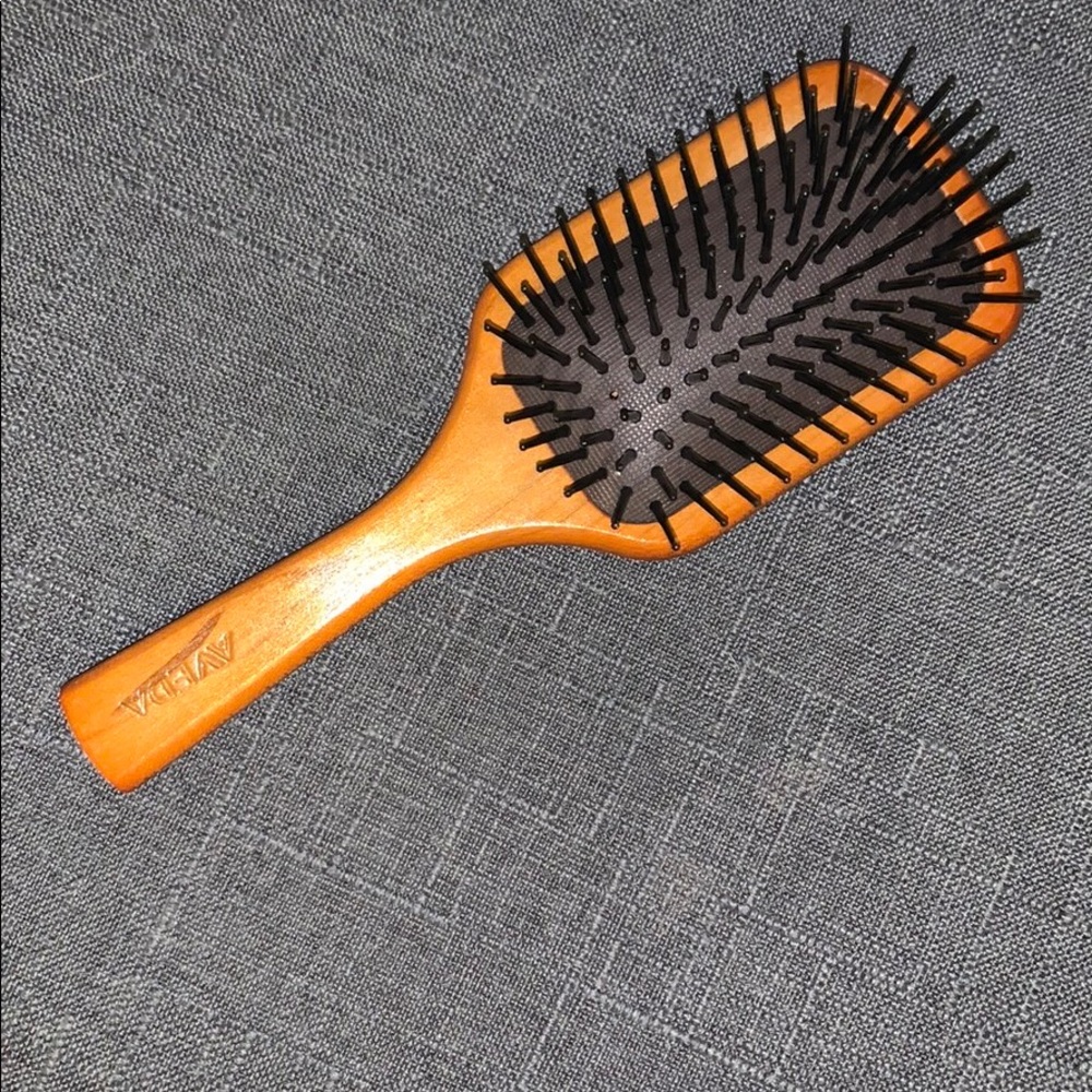 Small AVEDA paddle brush
